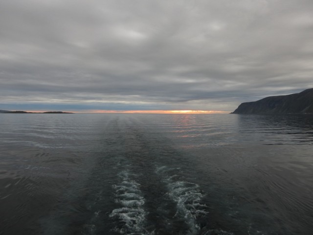 Hurtigruten_2015-06-22_00-34